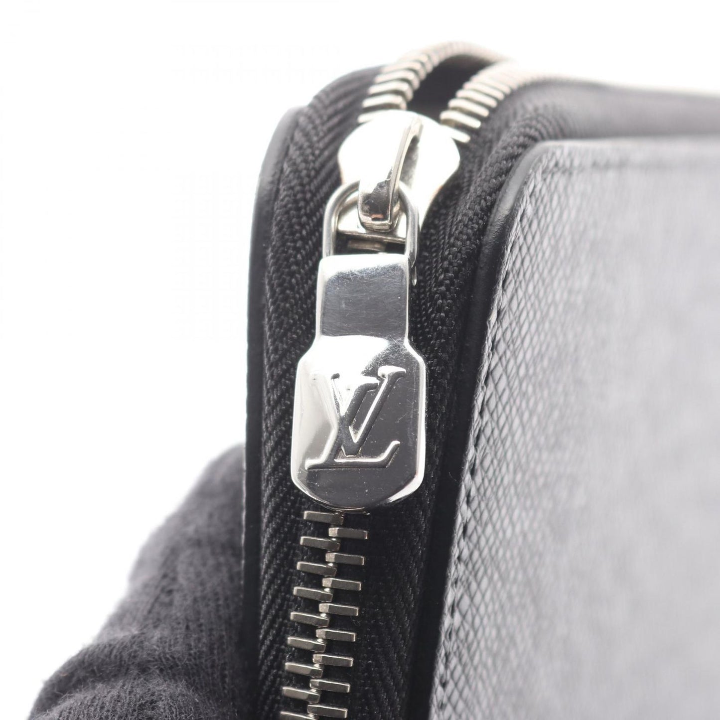 Louis Vuitton Round Wallet Zippy Organizer NM Noir Leather — view 6