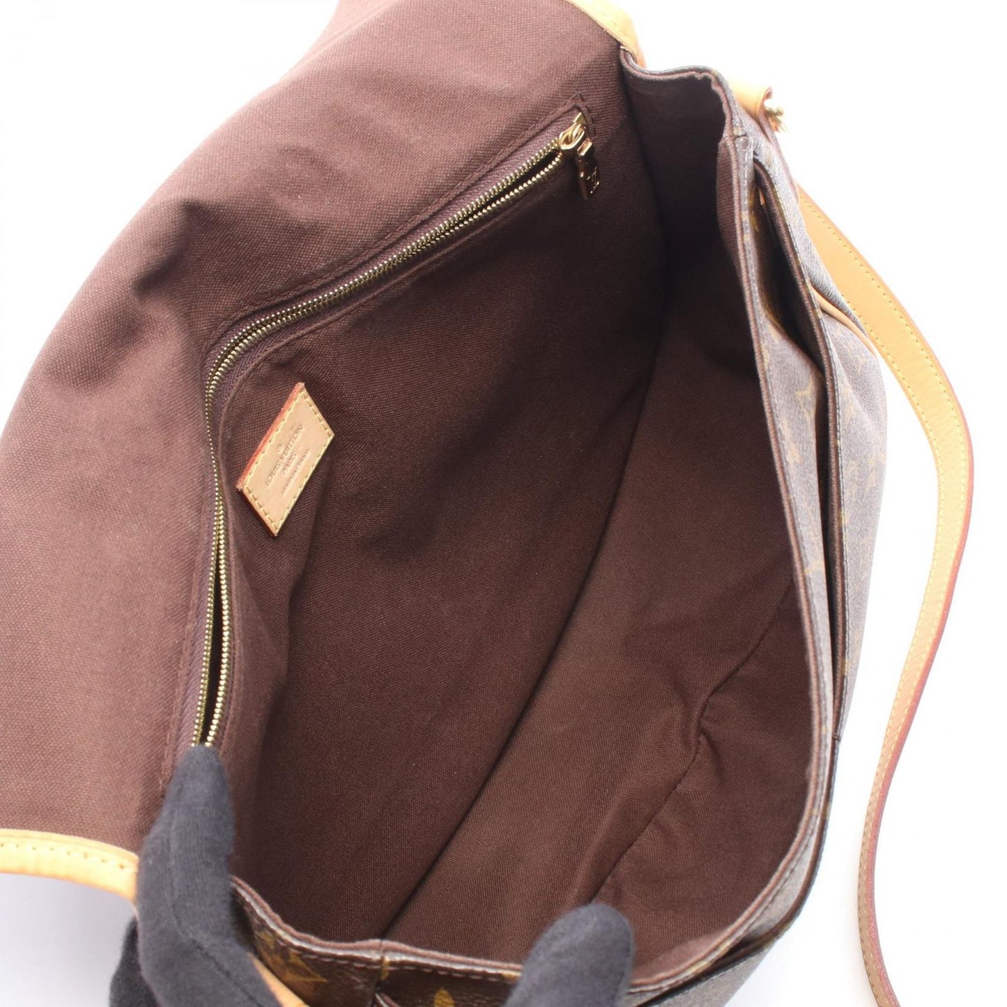 Louis Vuitton Shoulder Bag Menilmontant MM Canvas Leather — view 3