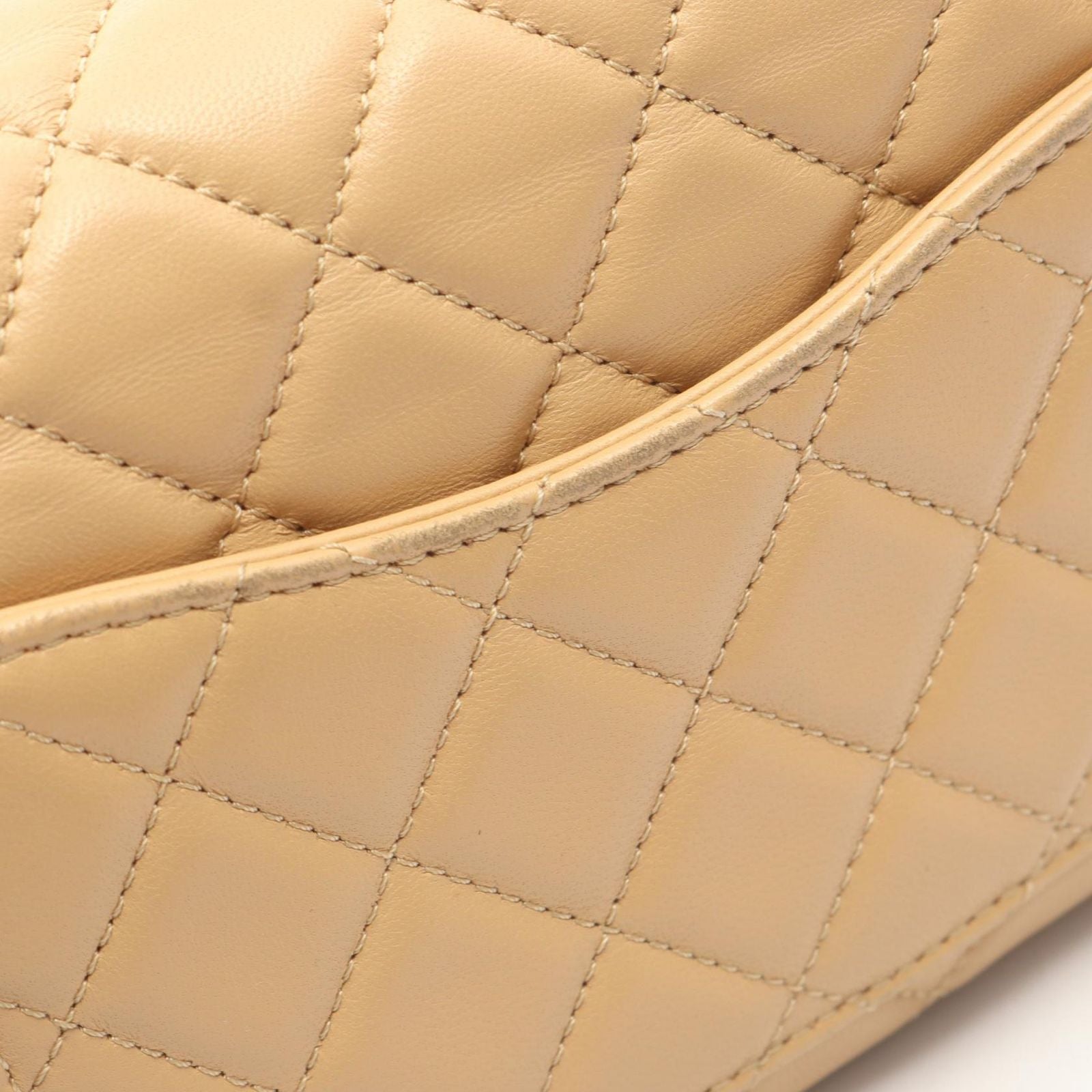Chanel Shoulder Bag Quilted Beige Lambskin Mini Chain — view 6