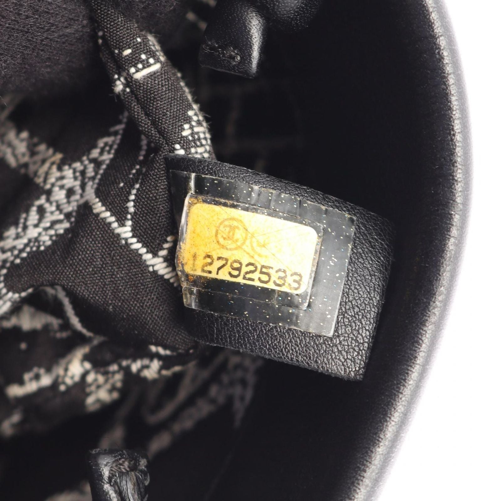 Chanel Tote Essential PM Black Leather Mini — view 5