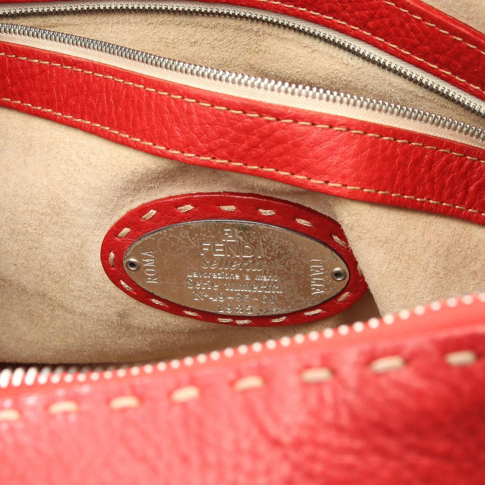 Fendi Shoulder Bag Selleria Red Leather — view 4