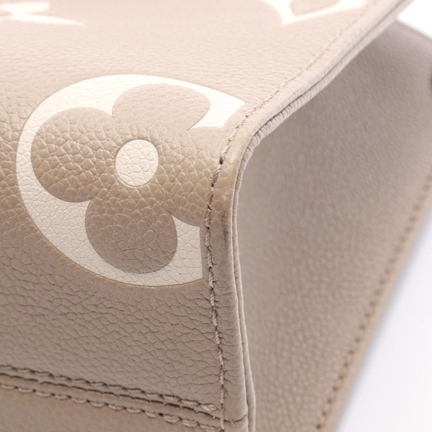 Louis Vuitton Handbag On The Go PM Bicolor 2-Way Cles Leather — view 8