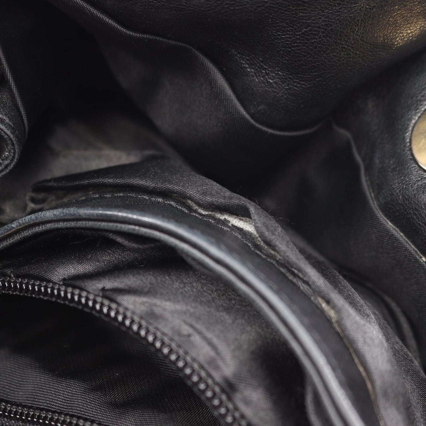 Loewe Shoulder Bag Anagram Black Leather — view 8
