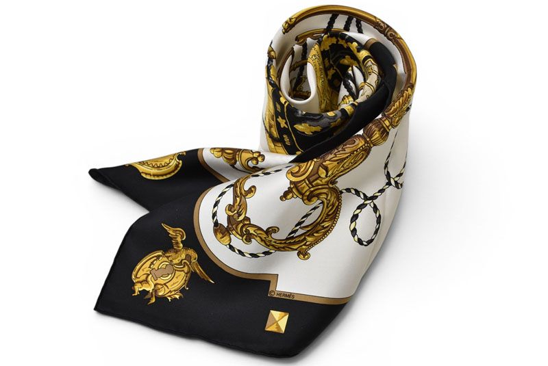 Hermes Carre 90 Scarf Key Pattern les Cles Vintage Black White — view 8