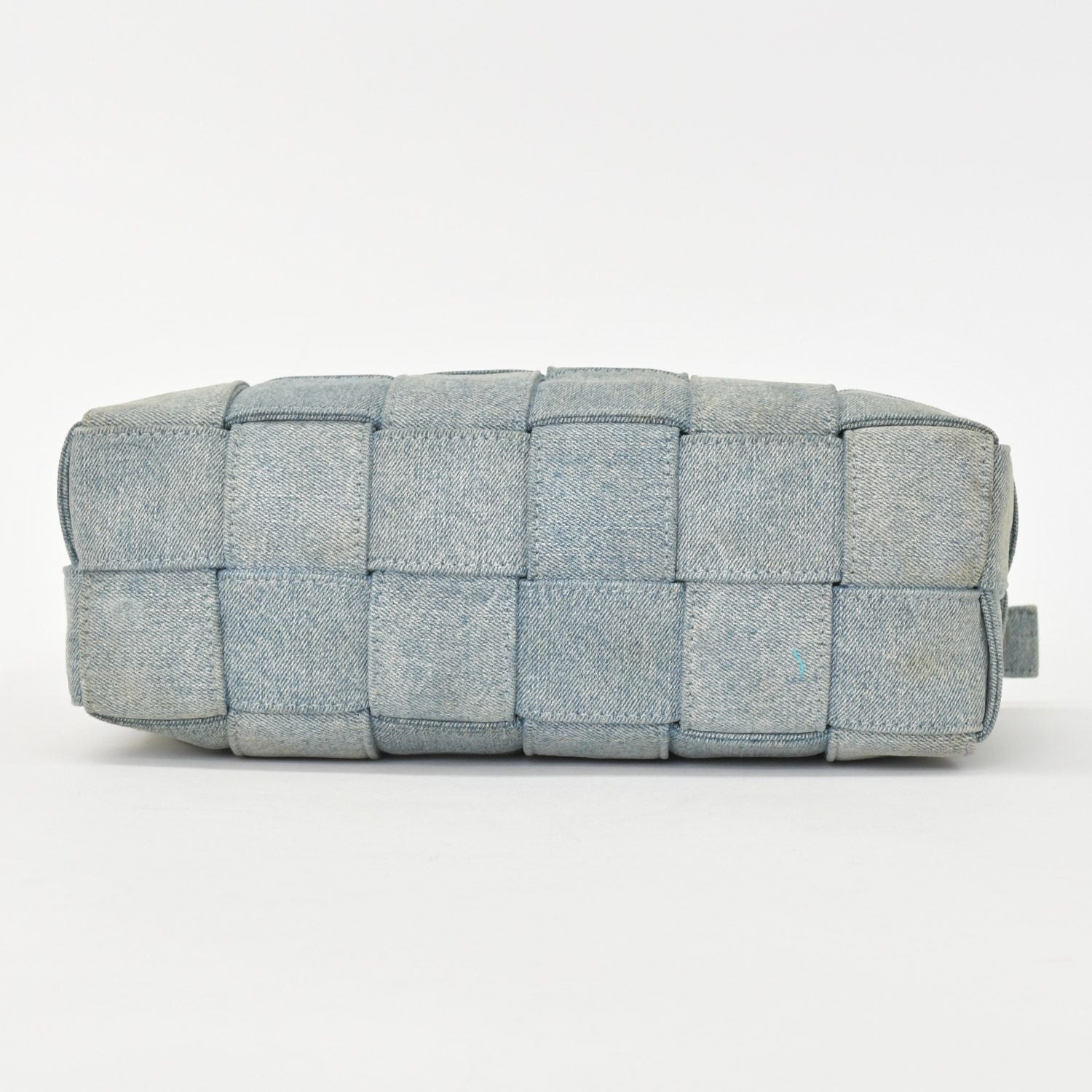 Bottega Veneta Maxi Intrecciato Cassette Shoulder Bag Denim Fabric Indigo Washed — view 8