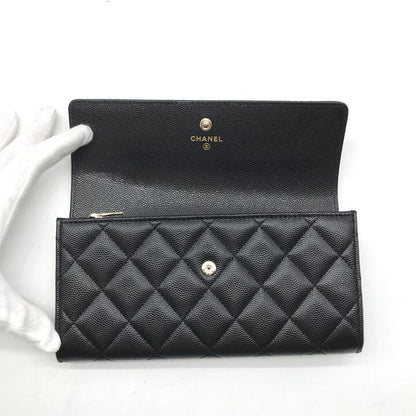 Chanel Quilted CC Logo Caviar Leather Wallet Black — view 7