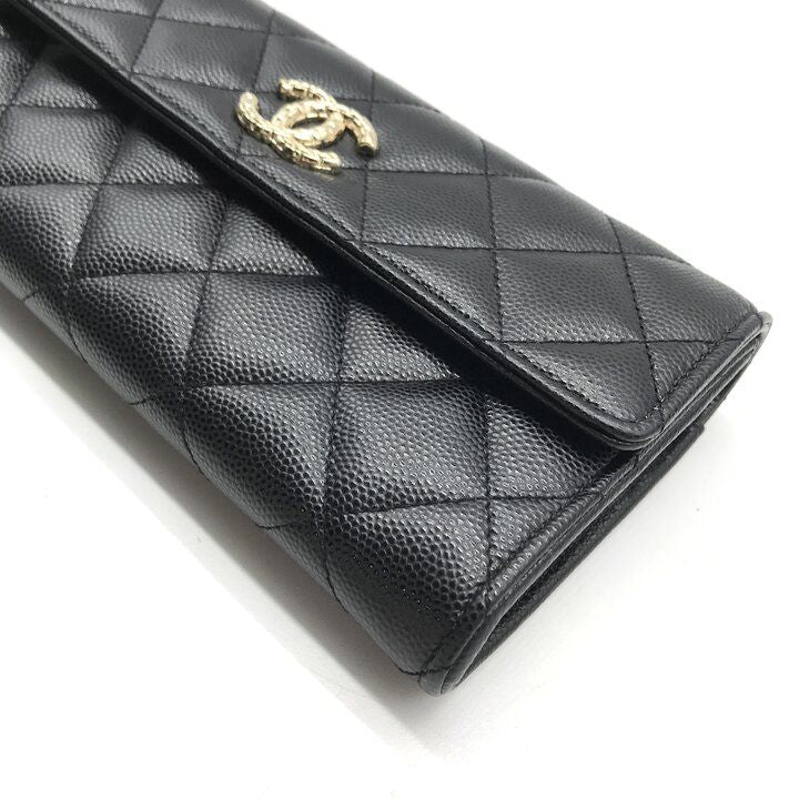 Chanel Quilted CC Logo Caviar Leather Wallet Black — view 5