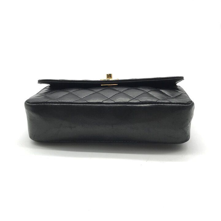 Chanel CC Logo Mini Quilted Lambskin Chain Shoulder Bag Black Crossbody Purse — view 3