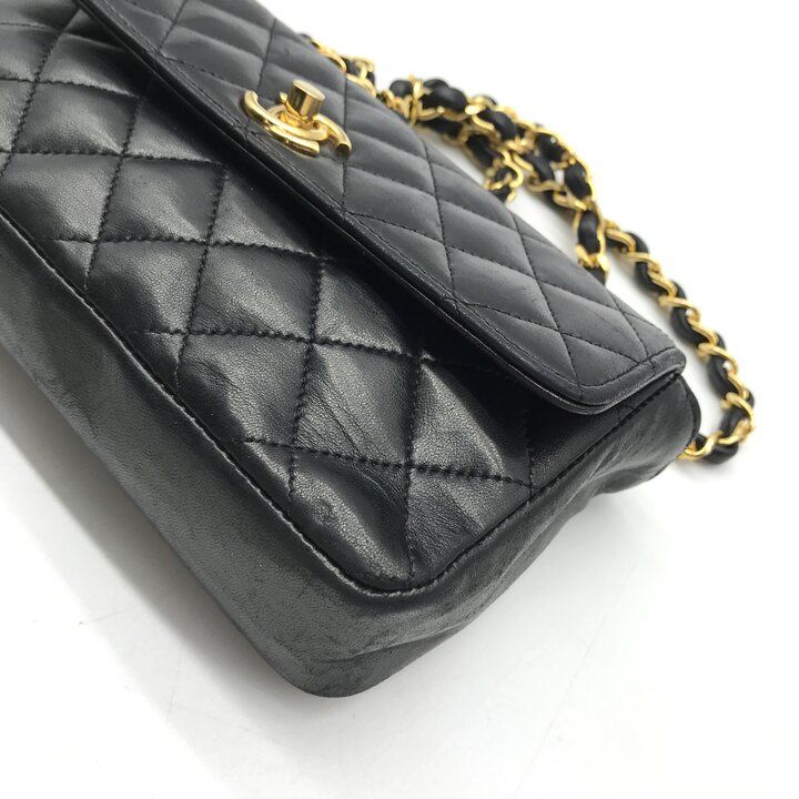 Chanel CC Logo Mini Quilted Lambskin Chain Shoulder Bag Black Crossbody Purse — view 4