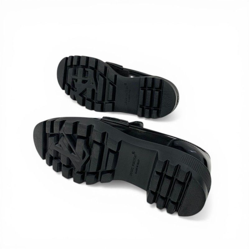 Louis Vuitton District Loafers Leather Shoes Patent Black Silver LV Circle Logo — view 6