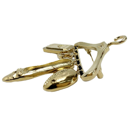 Chanel CC Logo Hanger Motif Gold Black Brooch — view 6