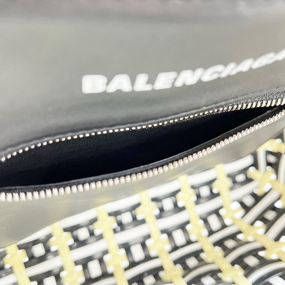 Balenciaga Handbag Bistro Basket XS Black White Yellow — view 9