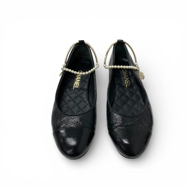 Chanel Flat Shoes Leather Black Gold CC Logo Camellia Processing Pearl Strap — view 2