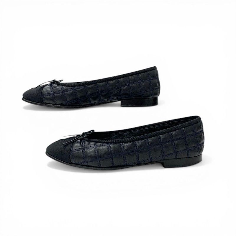 Chanel Flat Shoes Leather Fabric Black Navy CC Logo Quilted Ribbon Ballet — view 3