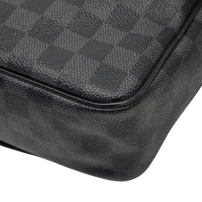 Louis Vuitton Damier Graphite Daniel MM Shoulder Bag Black Leather — view 6