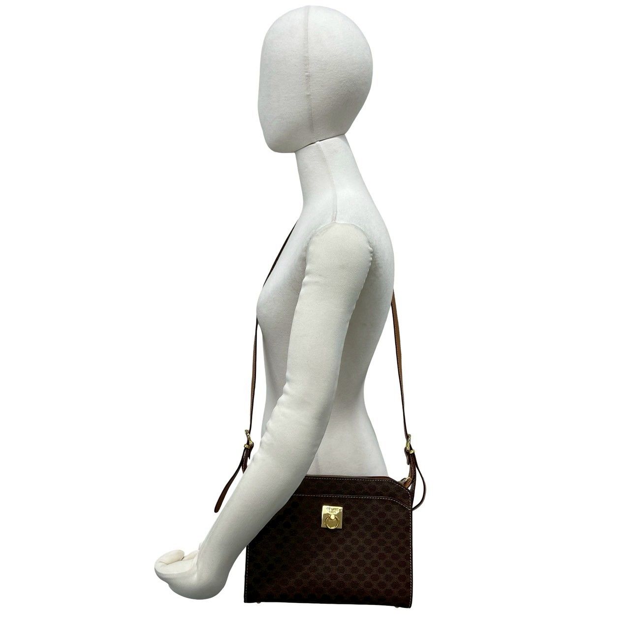 Celine Vintage Magadham Blason Triomphe Pattern Logo Ring Leather Shoulder — view 2