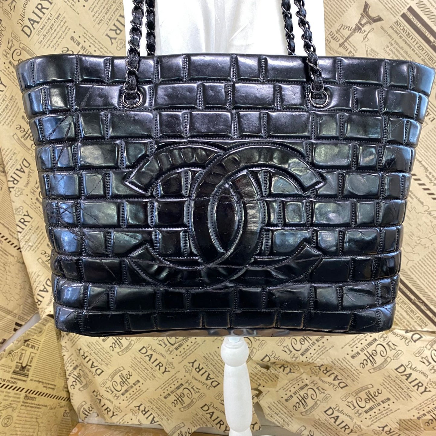 Chanel Tote Chocolate Bar Big CC Logo Chain Black Business Travel