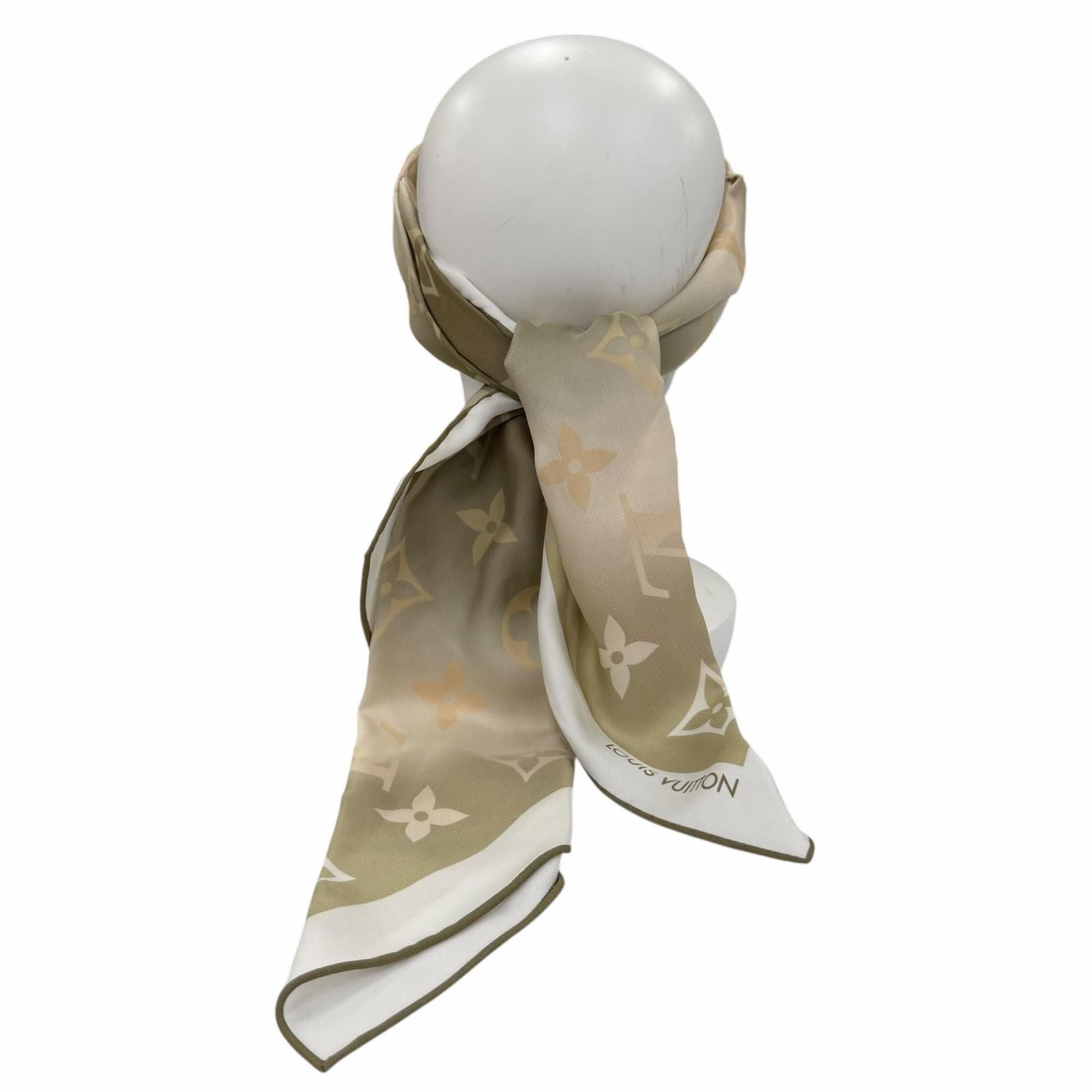Louis Vuitton Beige Sun and Silk Sun Visor Monogram Shoulder — view 5