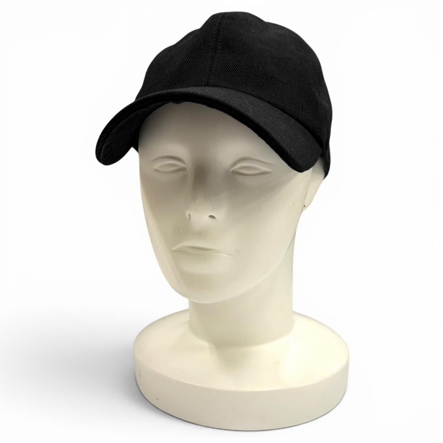 Louis Vuitton Cap Monogram Essential Cap Black
