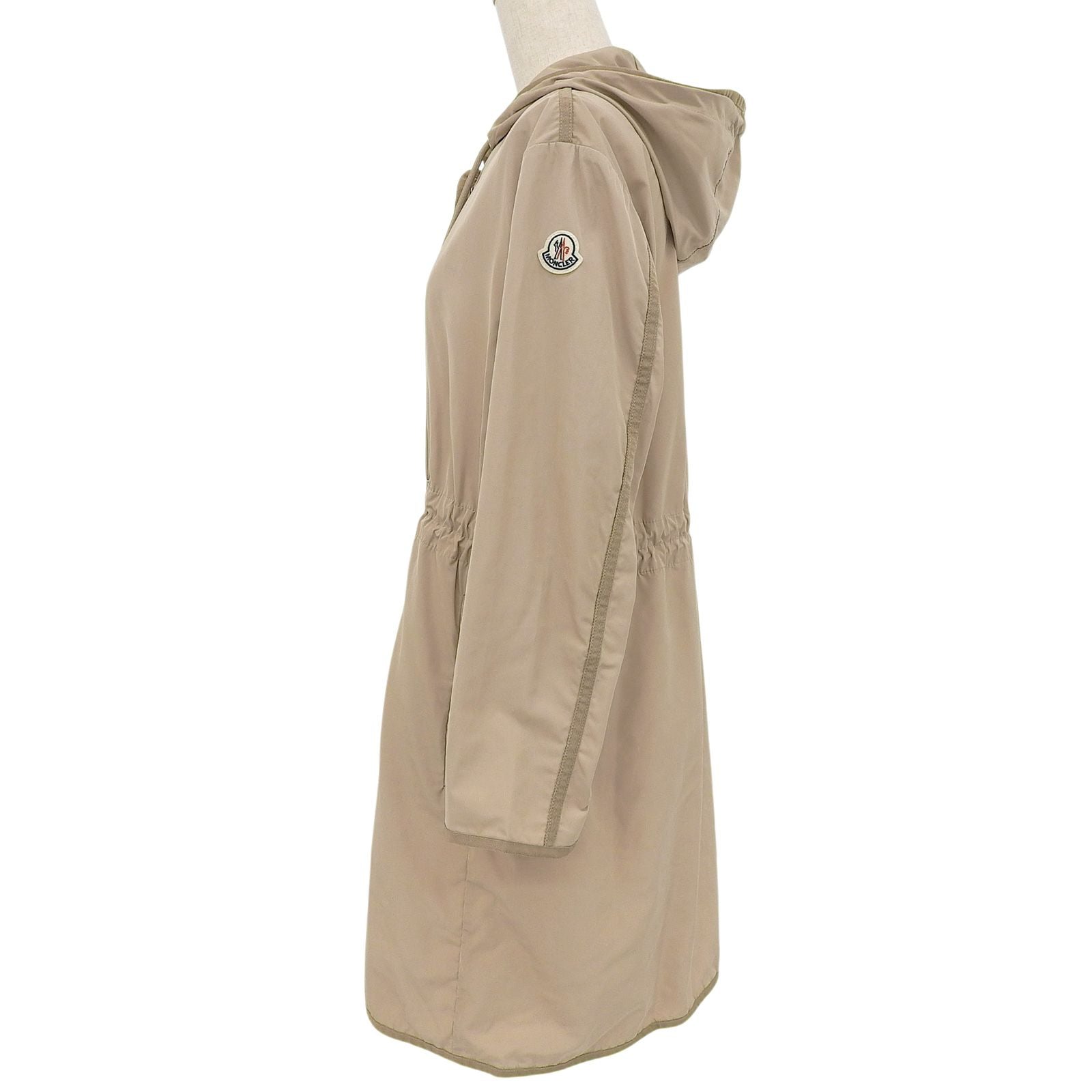 Moncler Lepris Logo Patch Hooded Drawstring Nylon Coat Beige — view 3