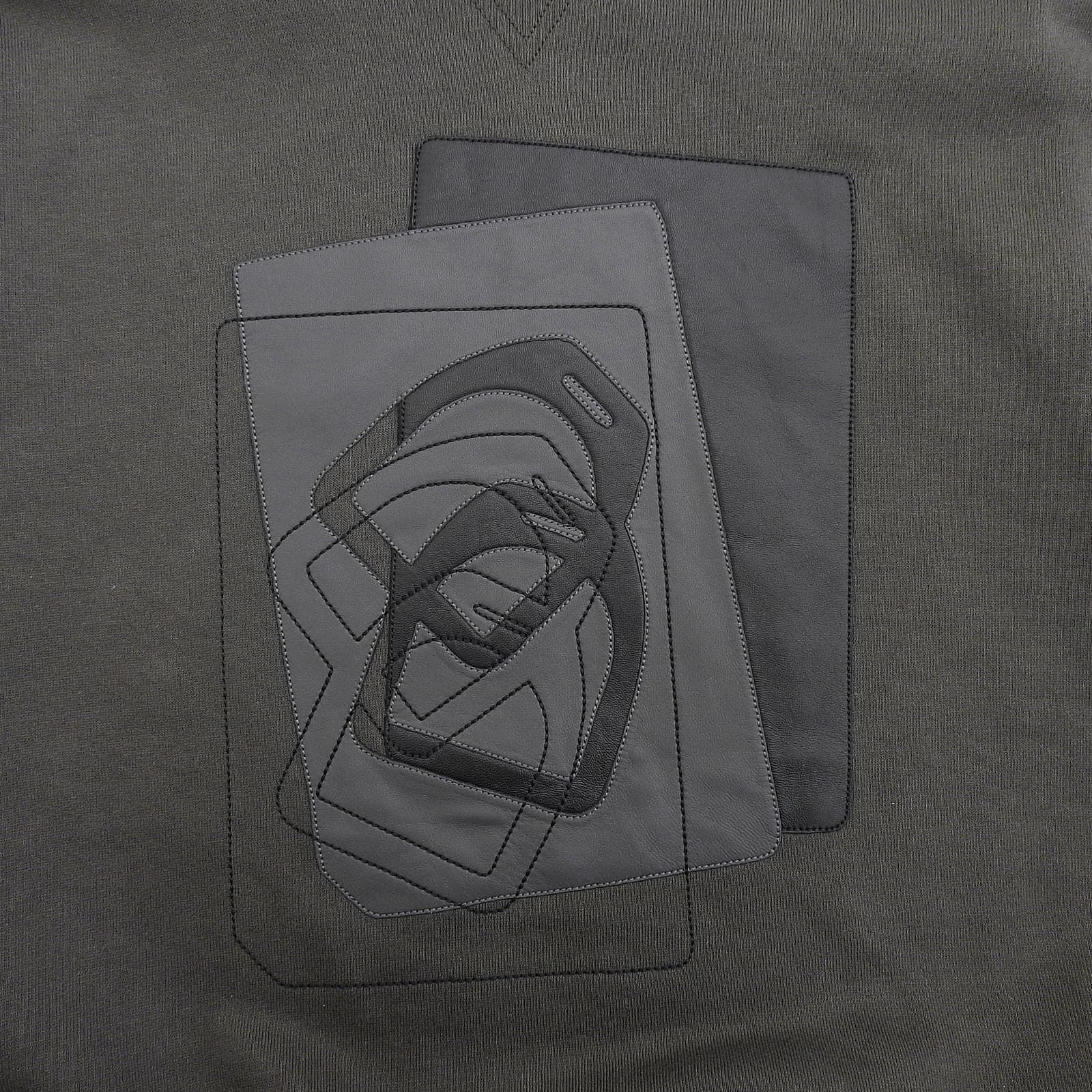 Hermes Etriers Decales Cotton 100% Leather Fleece Lining Hooded Hoodie Gray — view 4