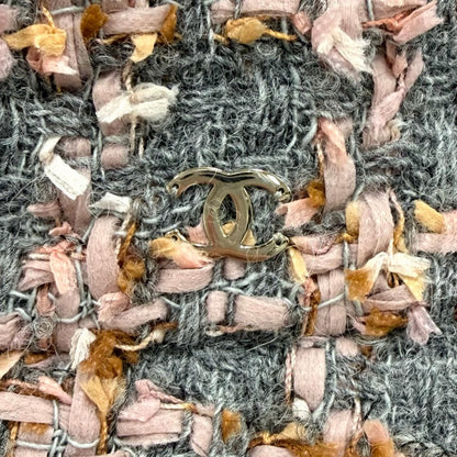 Chanel 22k Wool Alpaca Blend CC Logo Plaid Ribbon Tweed Bucket Hat Gray Pink — view 5