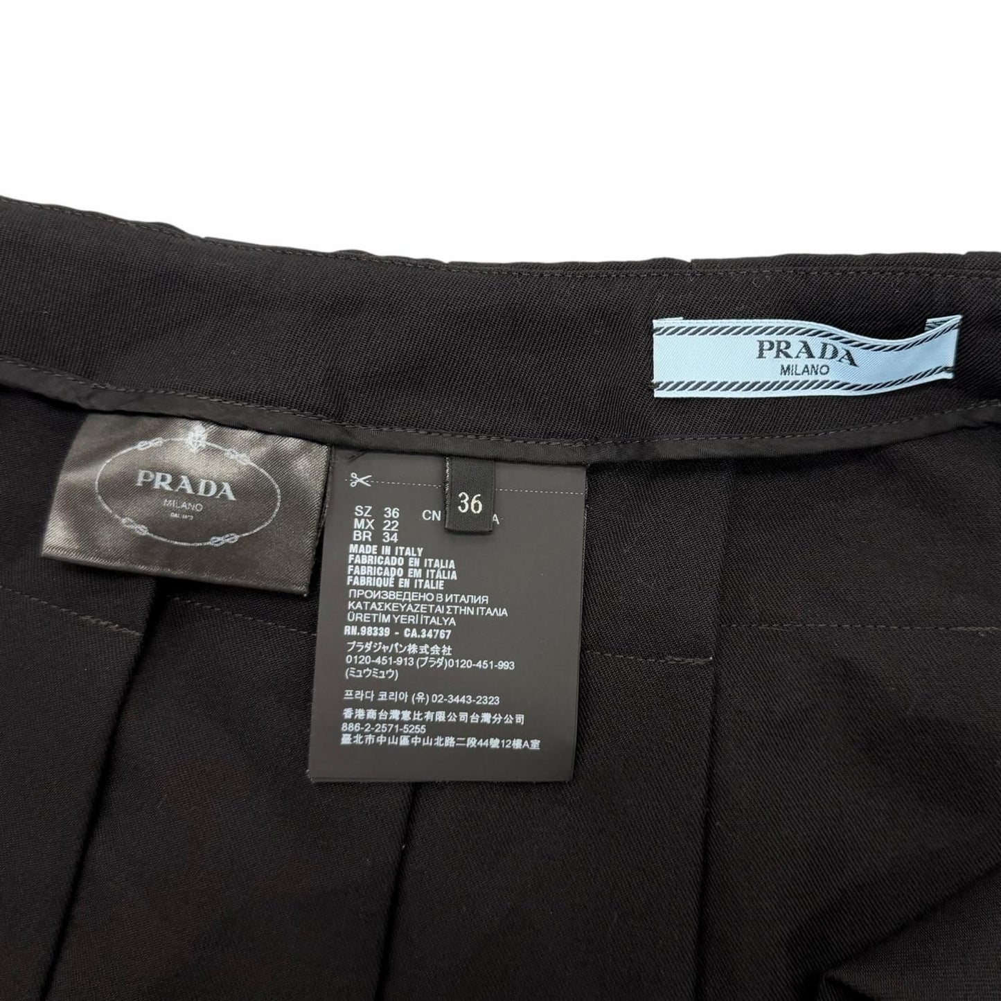 Prada 100% Virgin Wool Triangle Logo Cow Leather with Belt Mini Skirt Pleated — view 7