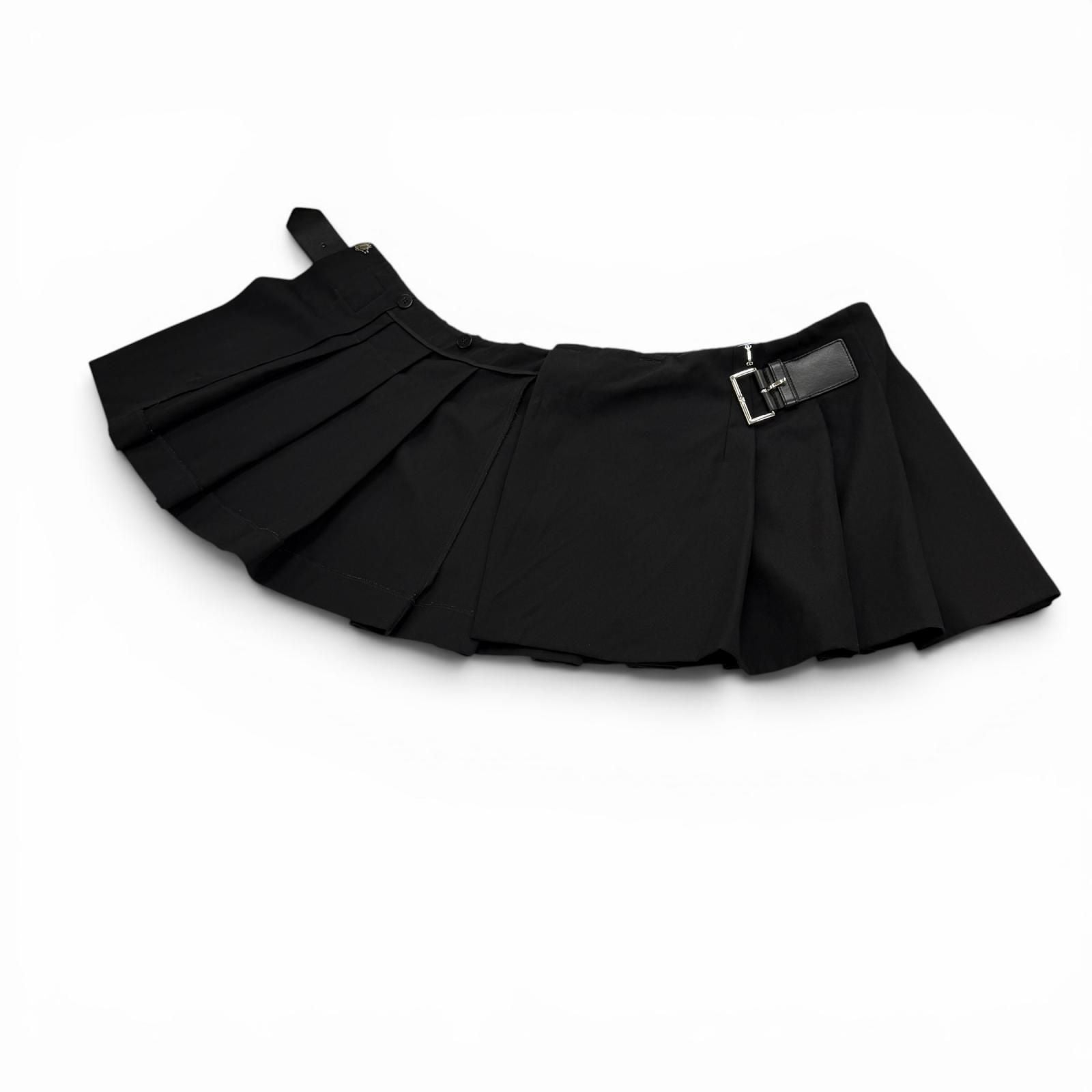 Prada 100% Virgin Wool Triangle Logo Cow Leather with Belt Mini Skirt Pleated — view 5