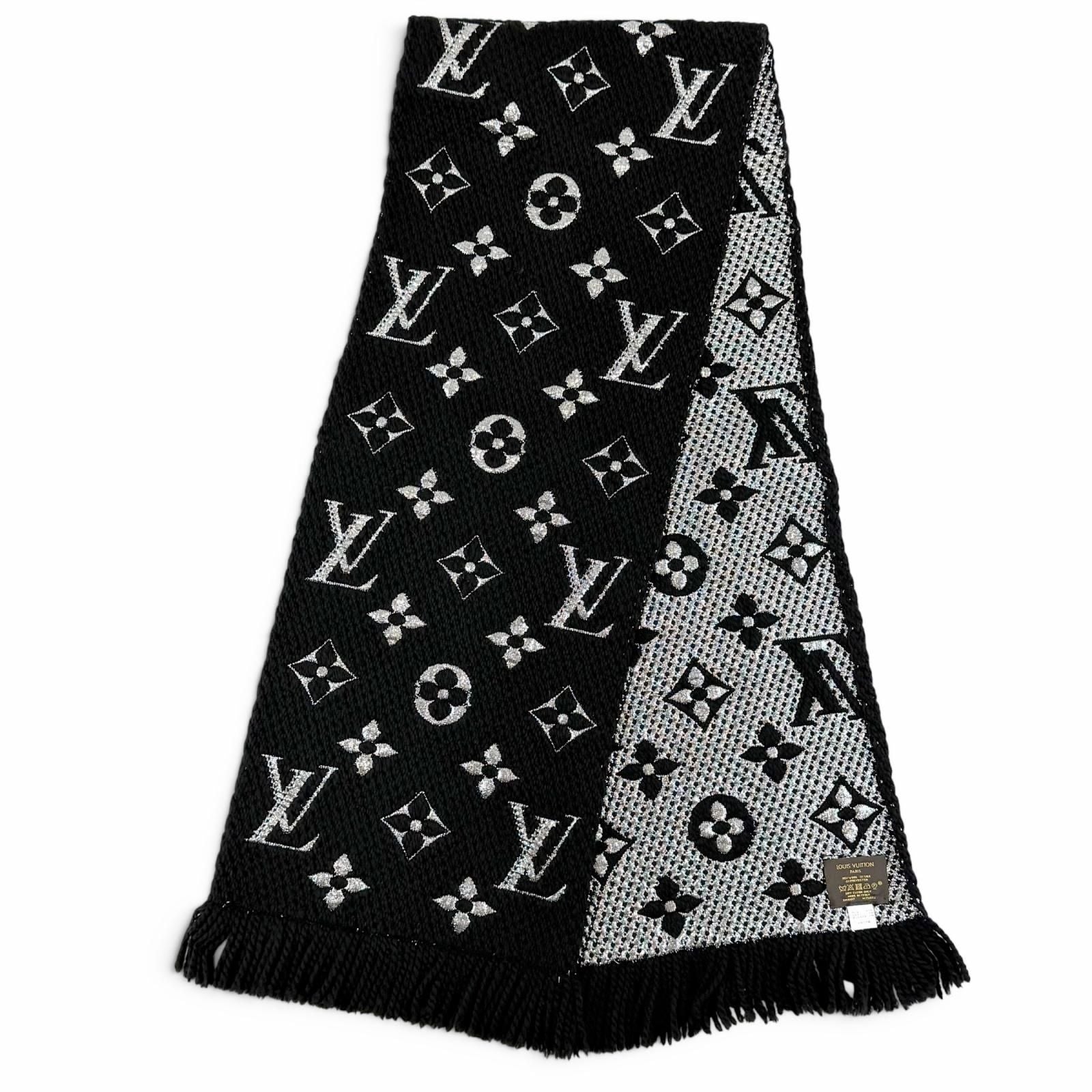 Louis Vuitton Echarpe Logo Mania Shine Wool Silk Scarf Black — view 3