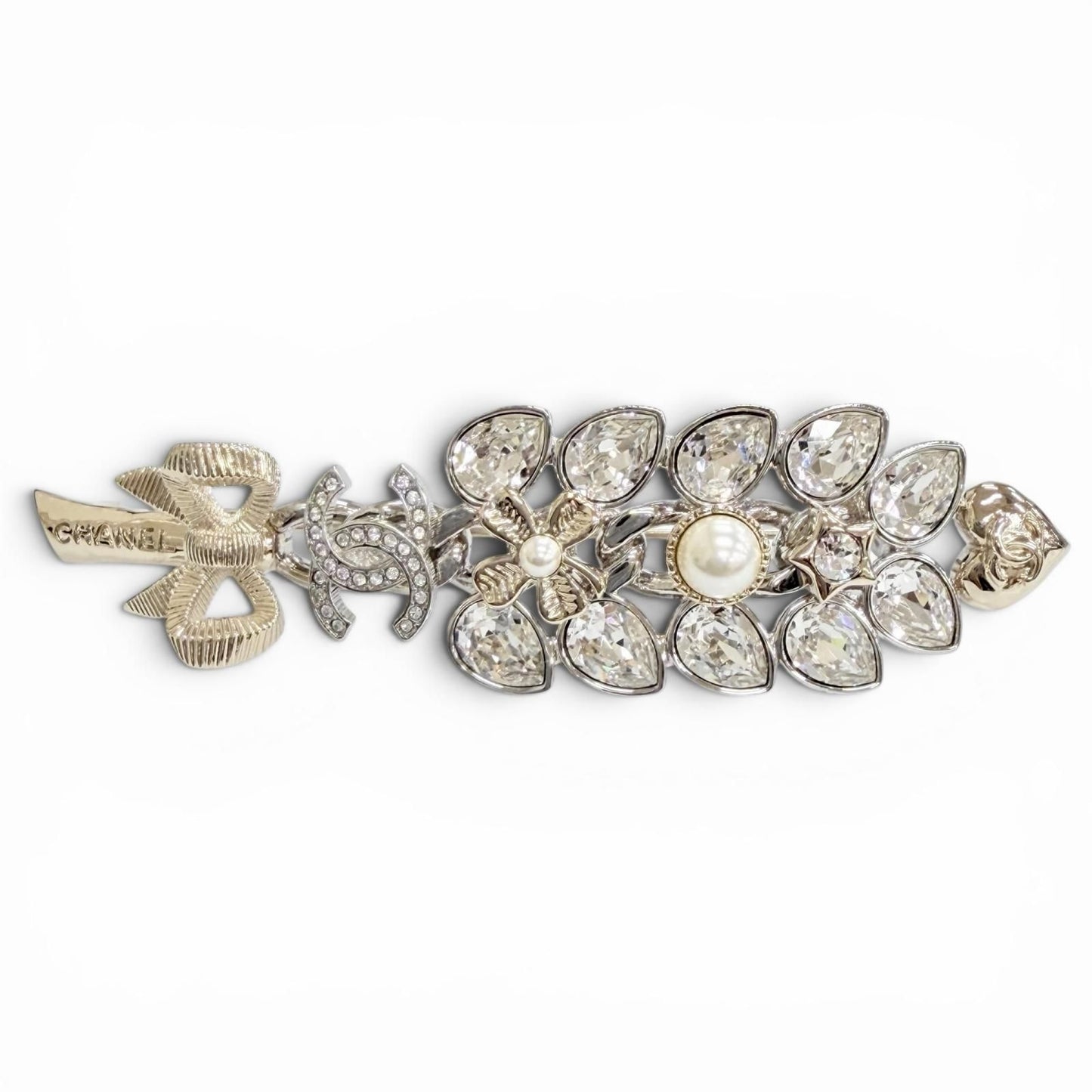 Chanel CC Logo Heart Ribbon Visual Leaf Brooch Gold