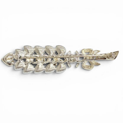 Chanel CC Logo Heart Ribbon Visual Leaf Brooch Gold — view 3