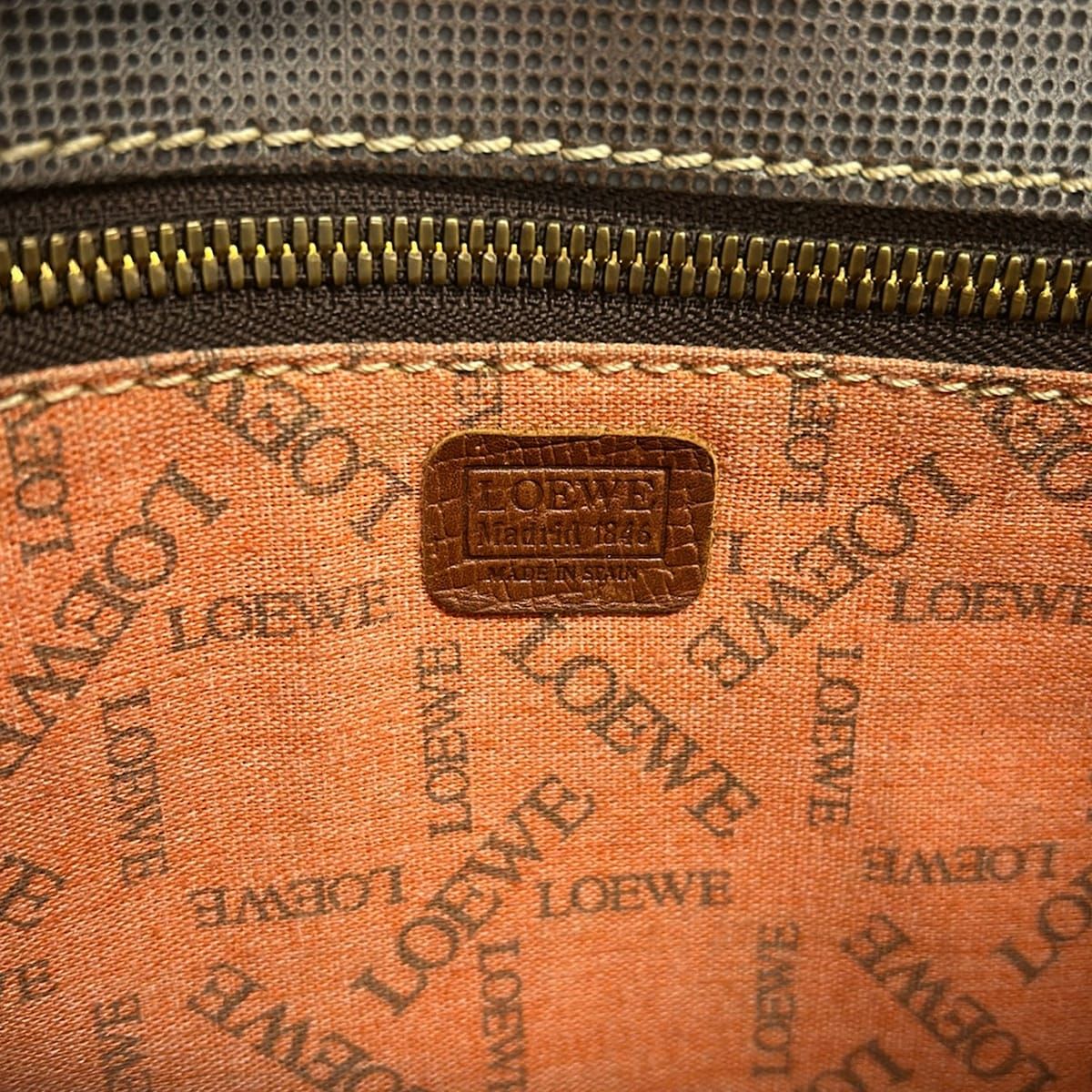 Loewe Shoulder Bag Dark Brown Amazona Embossed Leather — view 7
