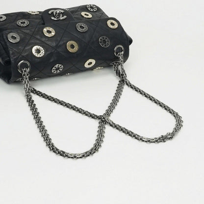 Chanel Quilted Shoulder Bag Calfskin Black Silver Chain Bag CC Logo Turnlock — view 4