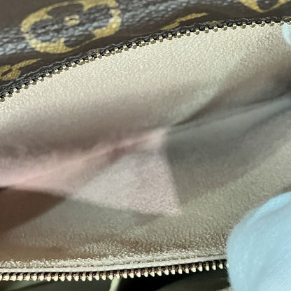 Louis Vuitton Monogram Tote Canvas — view 8