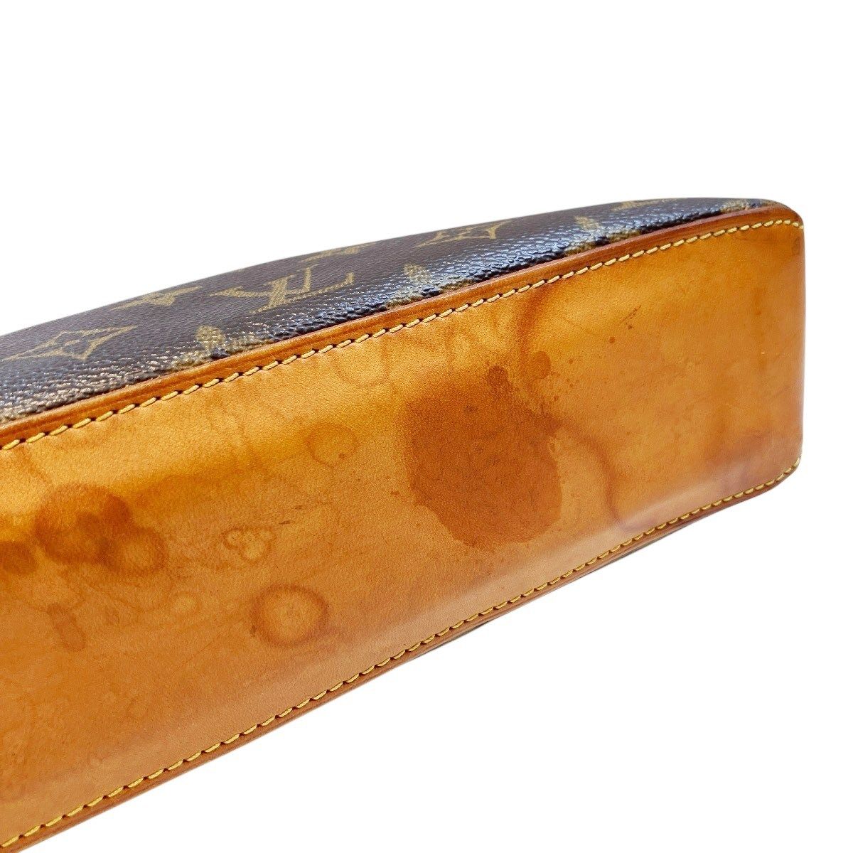 Louis Vuitton Trotteur Monogram Shoulder Bag Canvas — view 7
