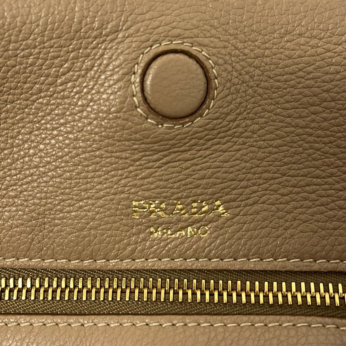 Prada Tote Beige Leather — view 9