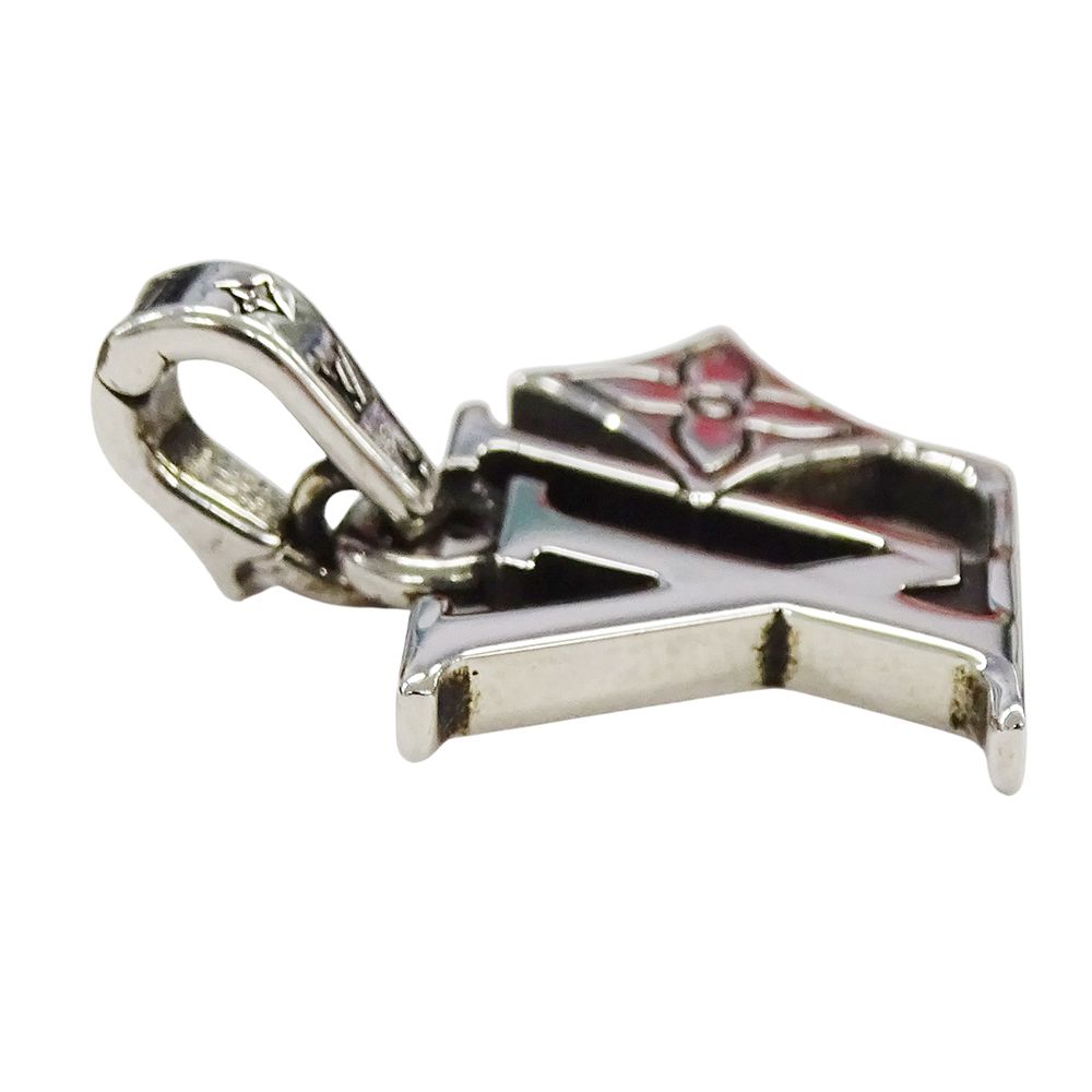 Louis Vuitton Charm Pendant LV Flower Silver — view 3