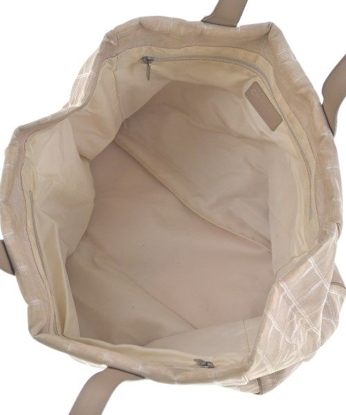 Chanel Tote Beige — view 3