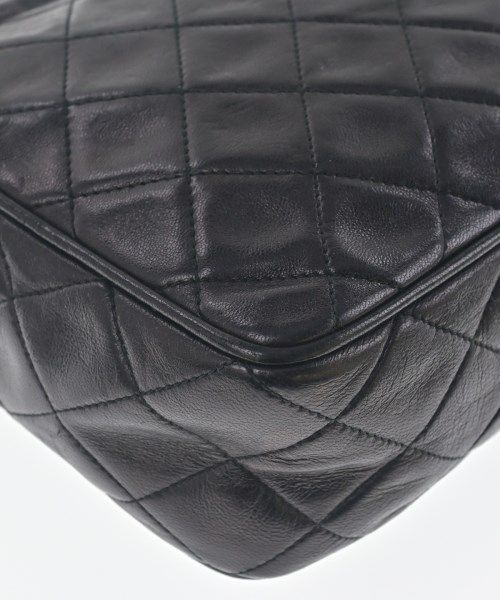 Chanel Shoulder Bag Black — view 9