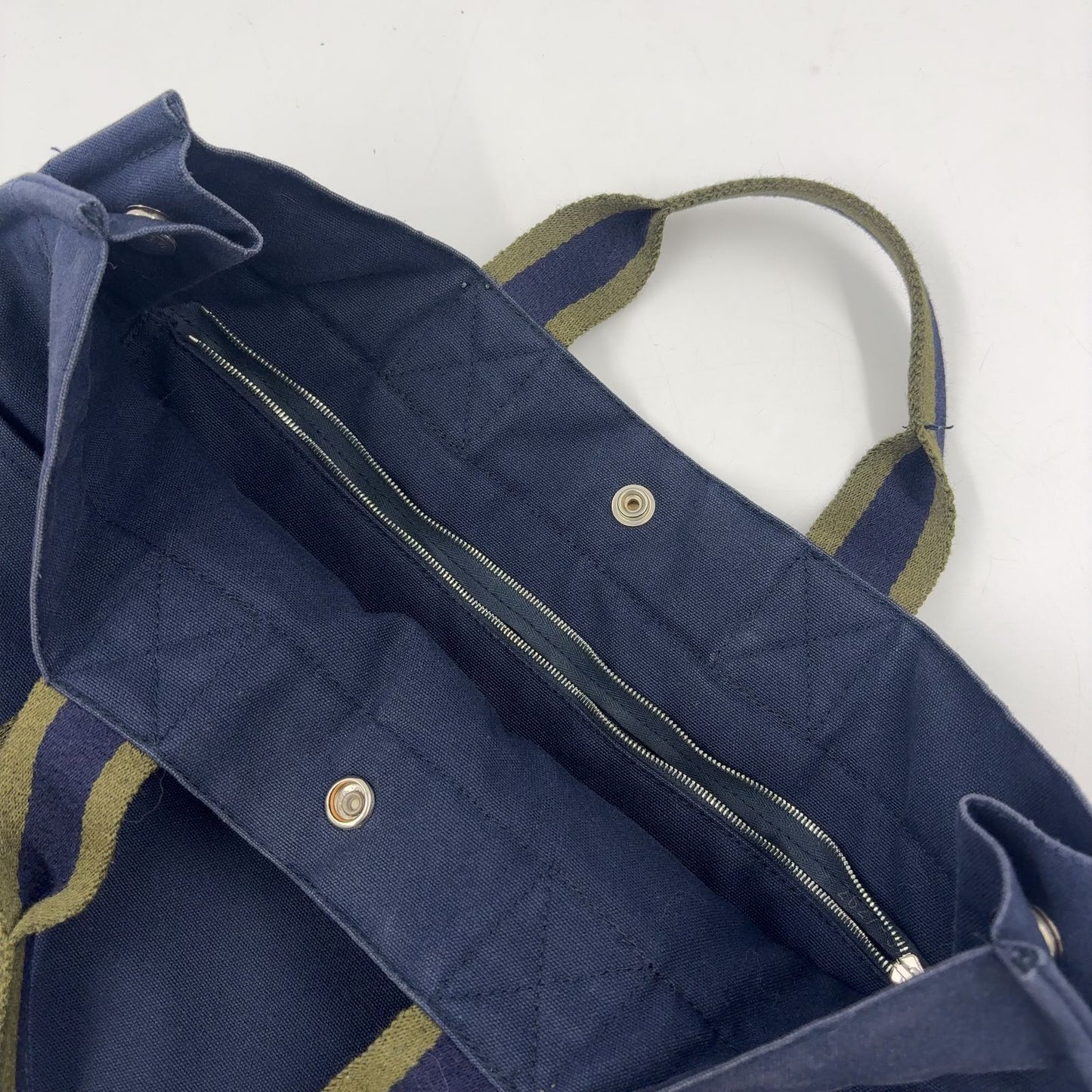 Hermes New Fourre Tout MM Canvas Khaki Green Navy Tote Silver — view 8