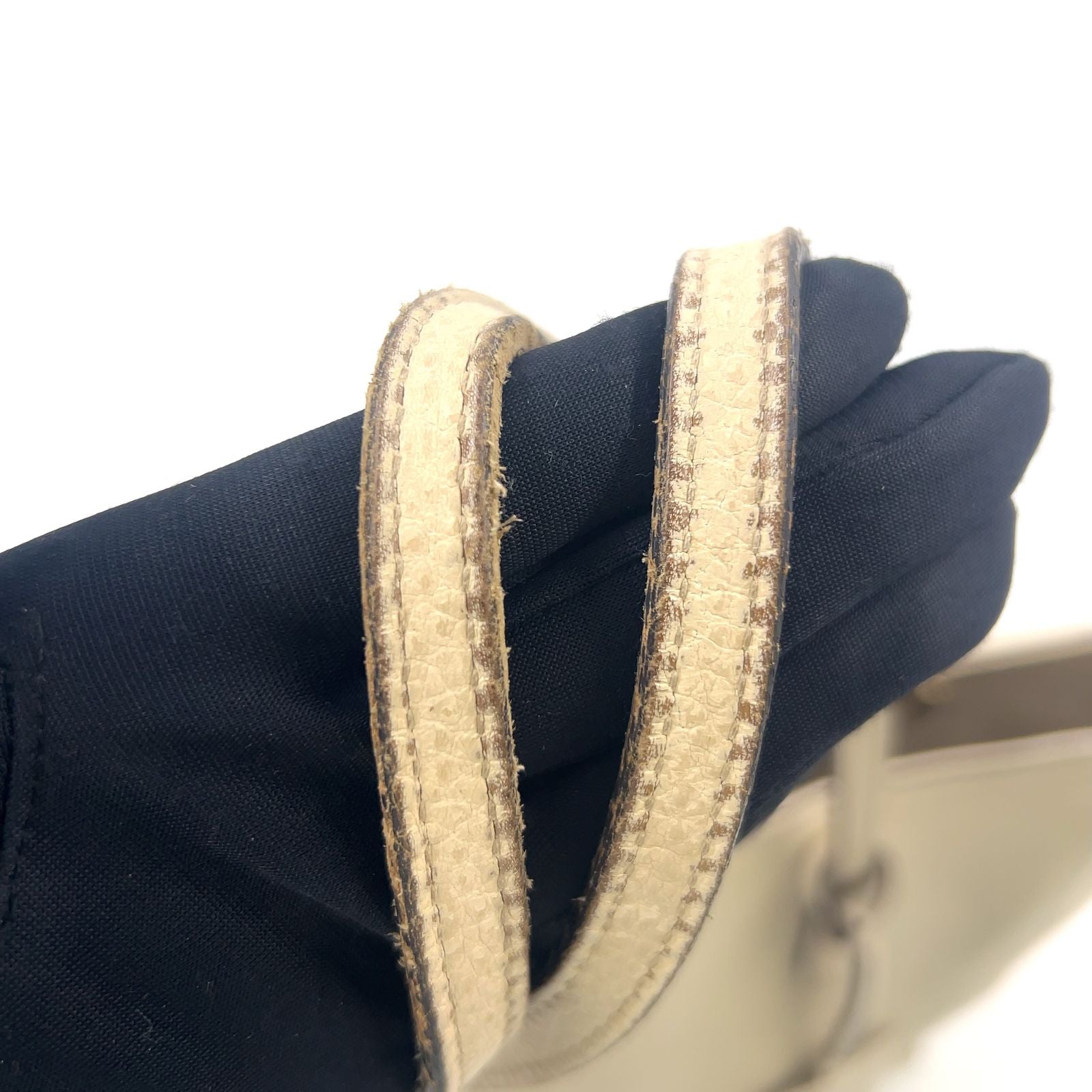 Gucci New Arrival Swing Leather Ivory Tote Gold — view 6