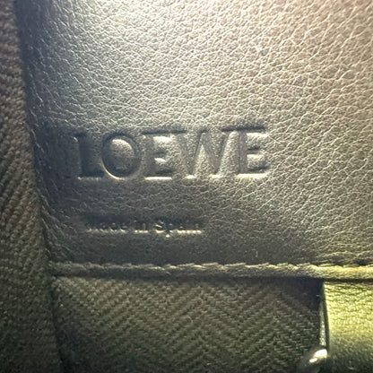Loewe New Arrivals Hammock Compact Calfskin Black Shoulder Bag Silver — view 4