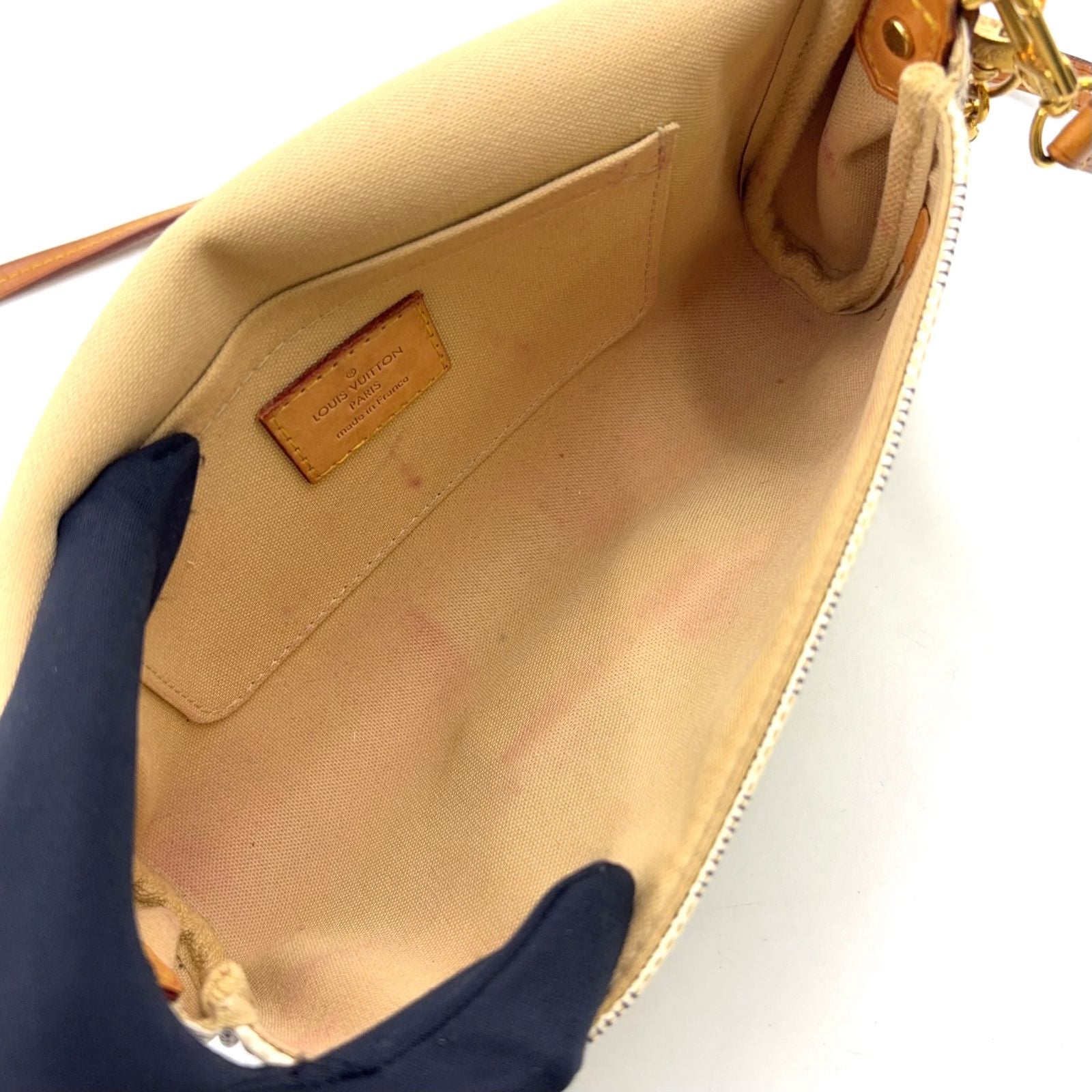 Louis Vuitton New Arrivals Favorite PM Damier Azur Shoulder Leather White — view 3