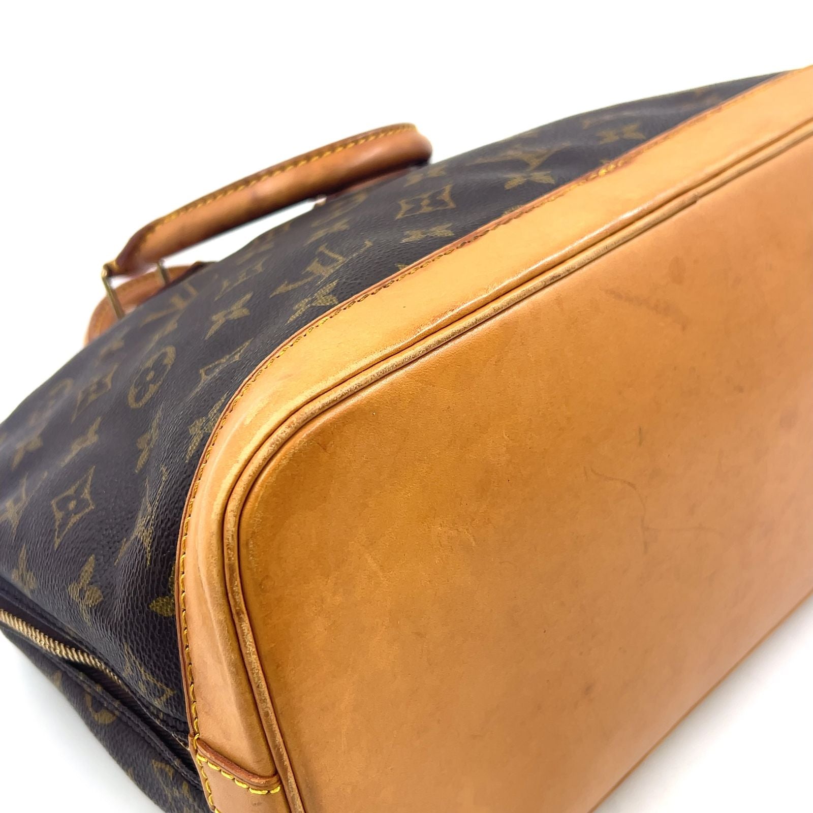 Louis Vuitton New Alma PM Monogram Leather Brown Light Handbag Gold — view 9
