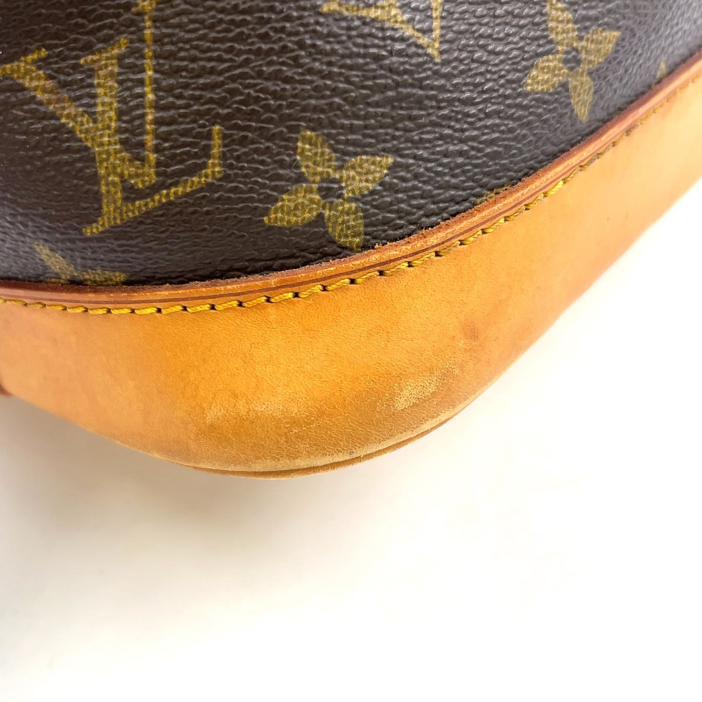Louis Vuitton New Alma PM Monogram Leather Brown Light Handbag Gold — view 7
