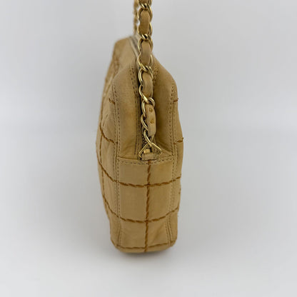 Chanel CC Logo Wild Stitch Choco Bar Chain Shoulder Bag Beige Leather Vintage — view 4
