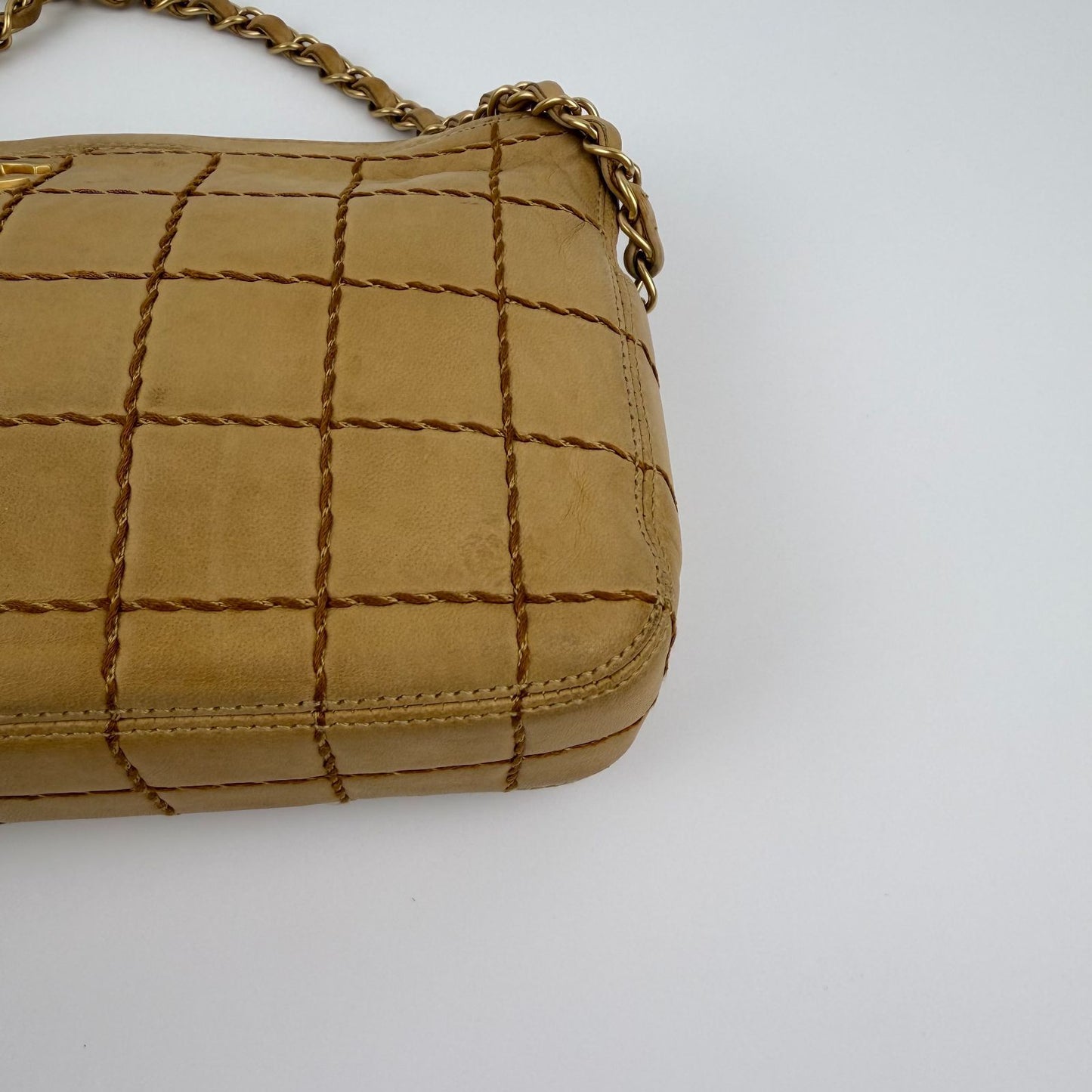Chanel CC Logo Wild Stitch Choco Bar Chain Shoulder Bag Beige Leather Vintage — view 8