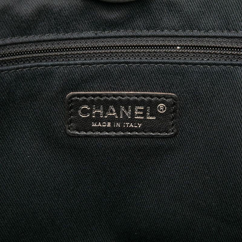 Chanel CC Logo Deauville MM Chain Tote Shoulder Bag Gray Canvas Leather — view 6