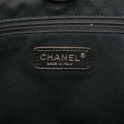 Chanel CC Logo Deauville MM Chain Tote Shoulder Bag Gray Canvas Leather — view 6