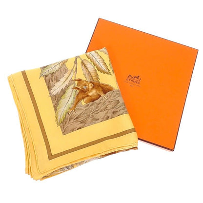 Hermes Carre 90 Casse Noisette Nutcracker Scarf Silk Yellow Squirrel Animal — view 2
